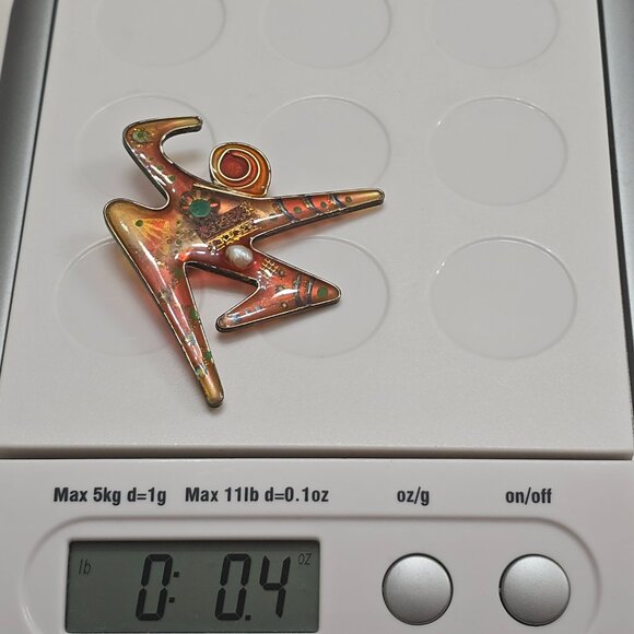 Abstract Resin Dancer Brooch – Modernist Art Pin in Yossi Steinberg Style - Picture 6 of 6